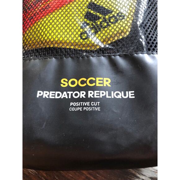 Adidas Goalkeeper Goalie Gloves Predator Replique Soccer CW5600 Mens Size 8 - Picture 11 of 12